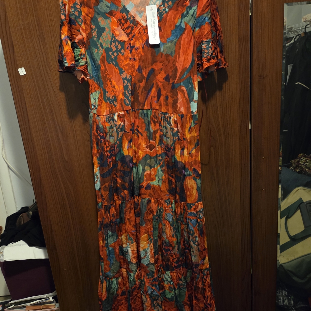 Soft Surroundings Red and Green Floral Maxi Dress Large L New NWT - Picture 3 of 3